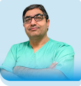دکتر حسین طاهری